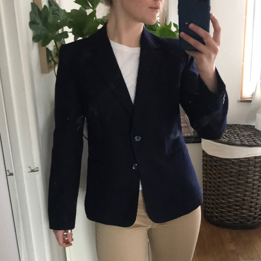 100% Wool Hudson’s double button Navy blazer